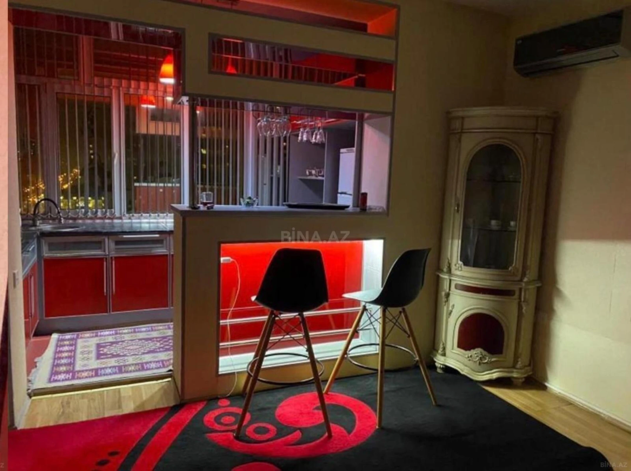 Kirayə verilir 2 otaqlı mənzil 80 m²