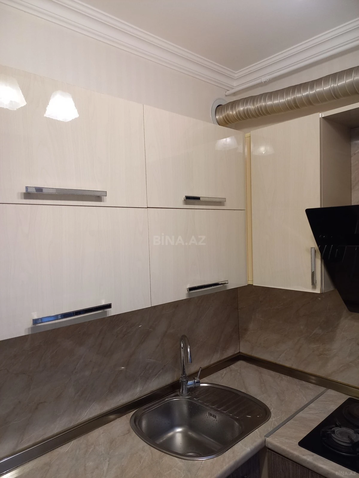 Satılır 1 otaqlı mənzil 32 m²