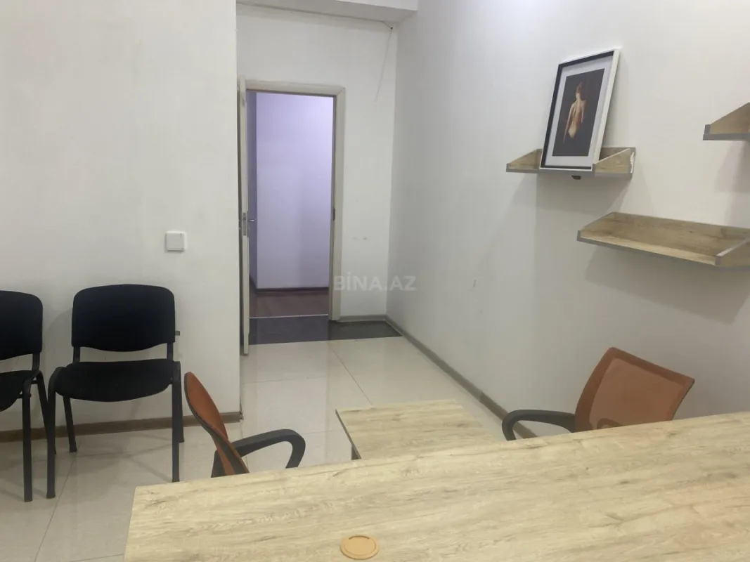 Kirayə verilir 1 otaqlı ofis 15 m²