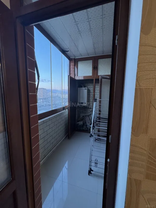 Kirayə verilir 2 otaqlı mənzil 82 m²