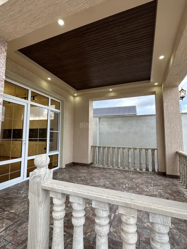 Satılır 4 otaqlı həyət evi 145 m²