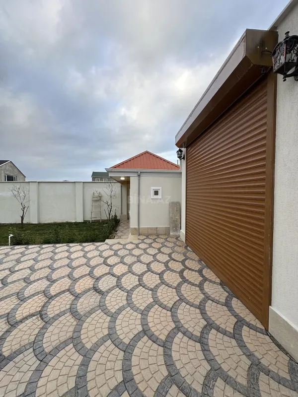 Satılır 4 otaqlı həyət evi 145 m²