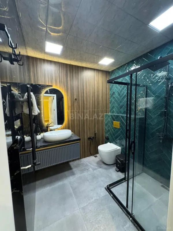 Satılır 2 otaqlı mənzil 88 m²