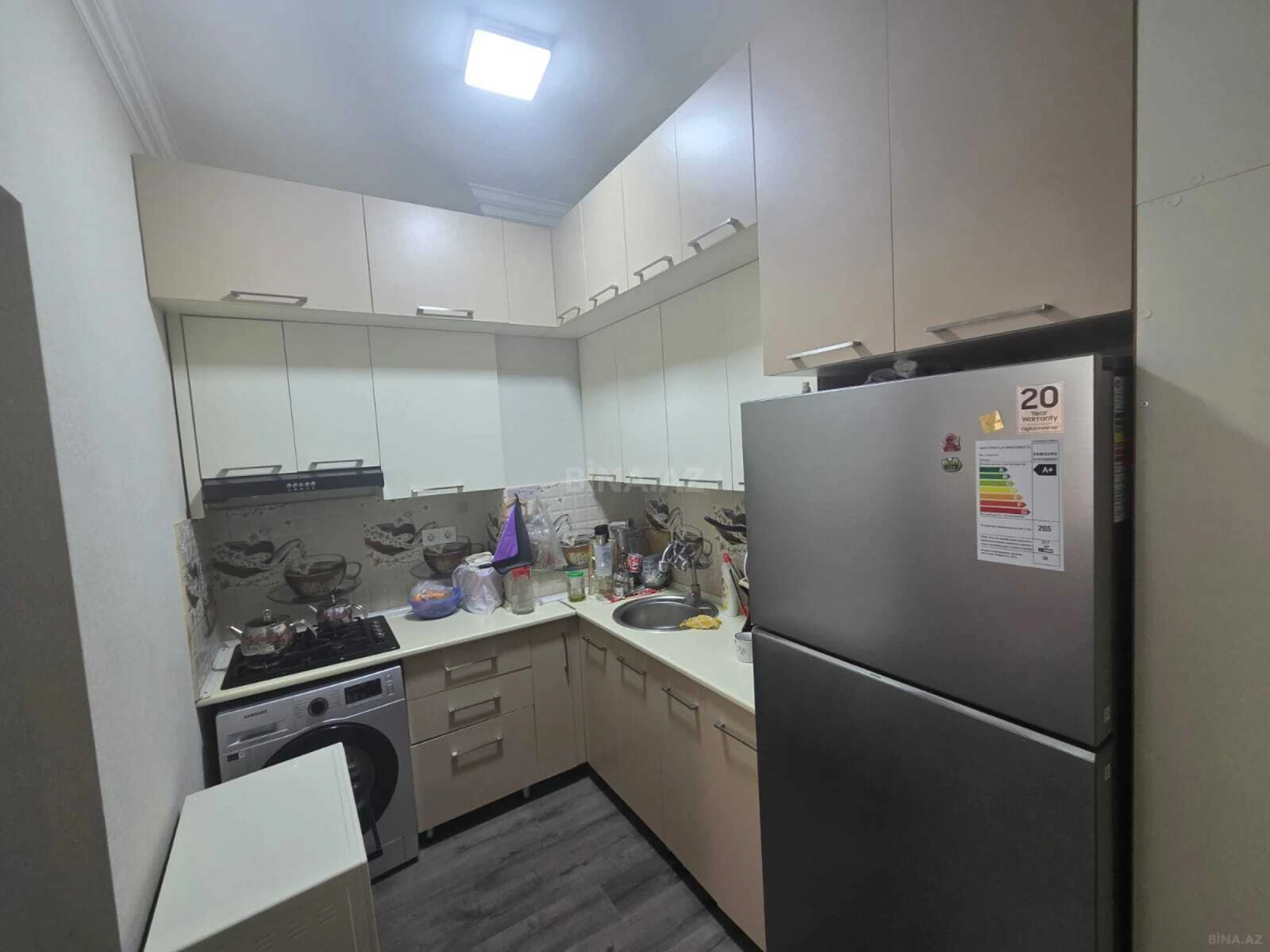 Satılır 2 otaqlı mənzil 45 m²
