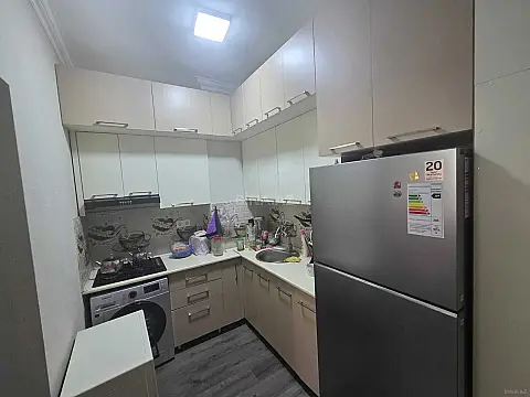 Satılır 2 otaqlı mənzil 45 m²