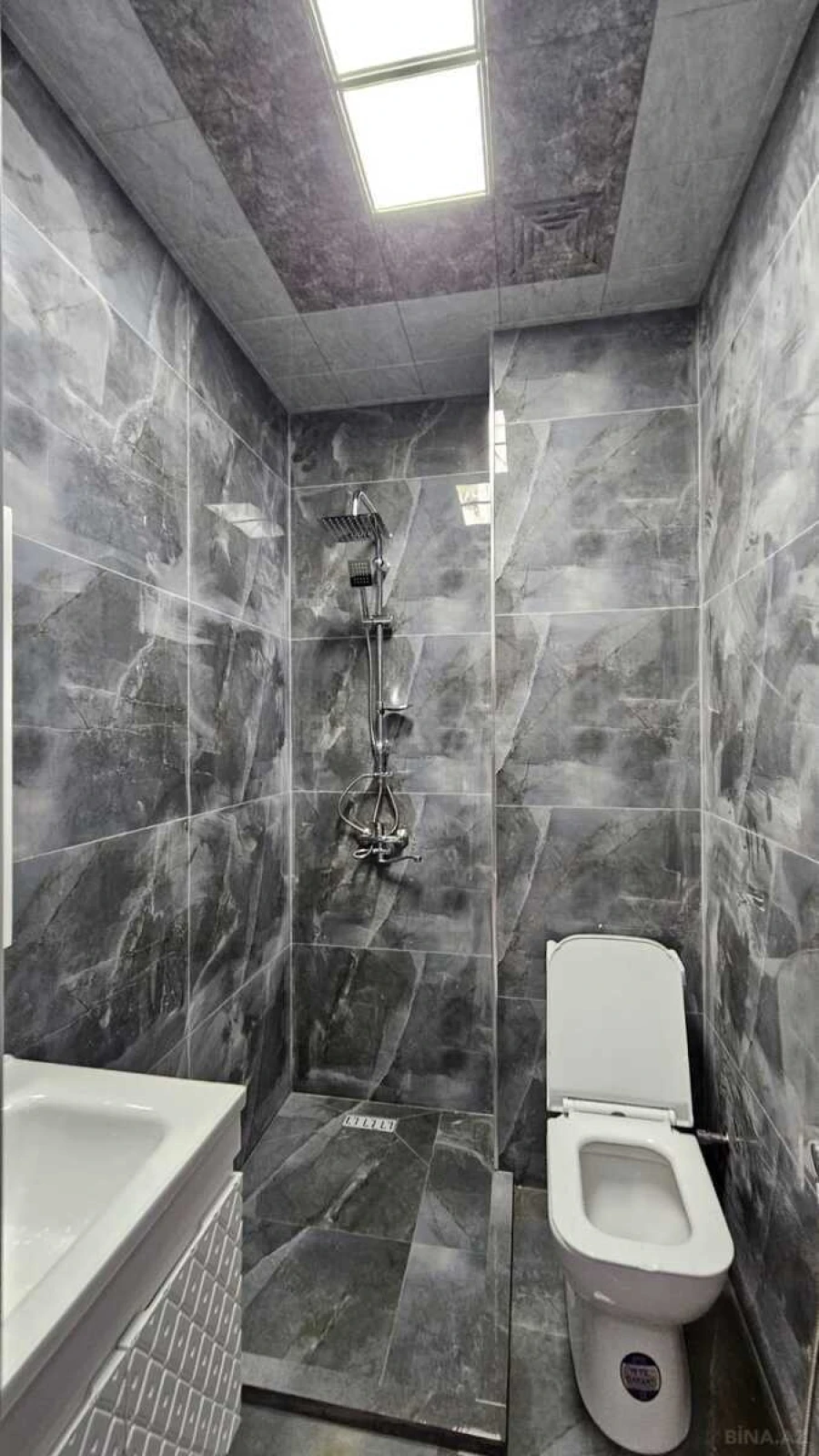 Satılır 2 otaqlı mənzil 54 m²