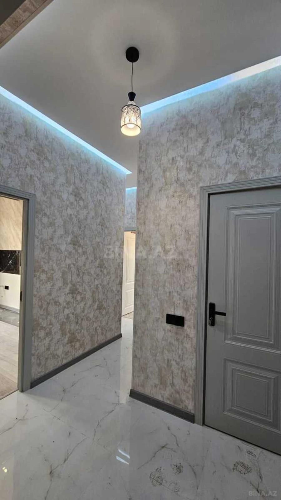 Satılır 2 otaqlı mənzil 54 m²