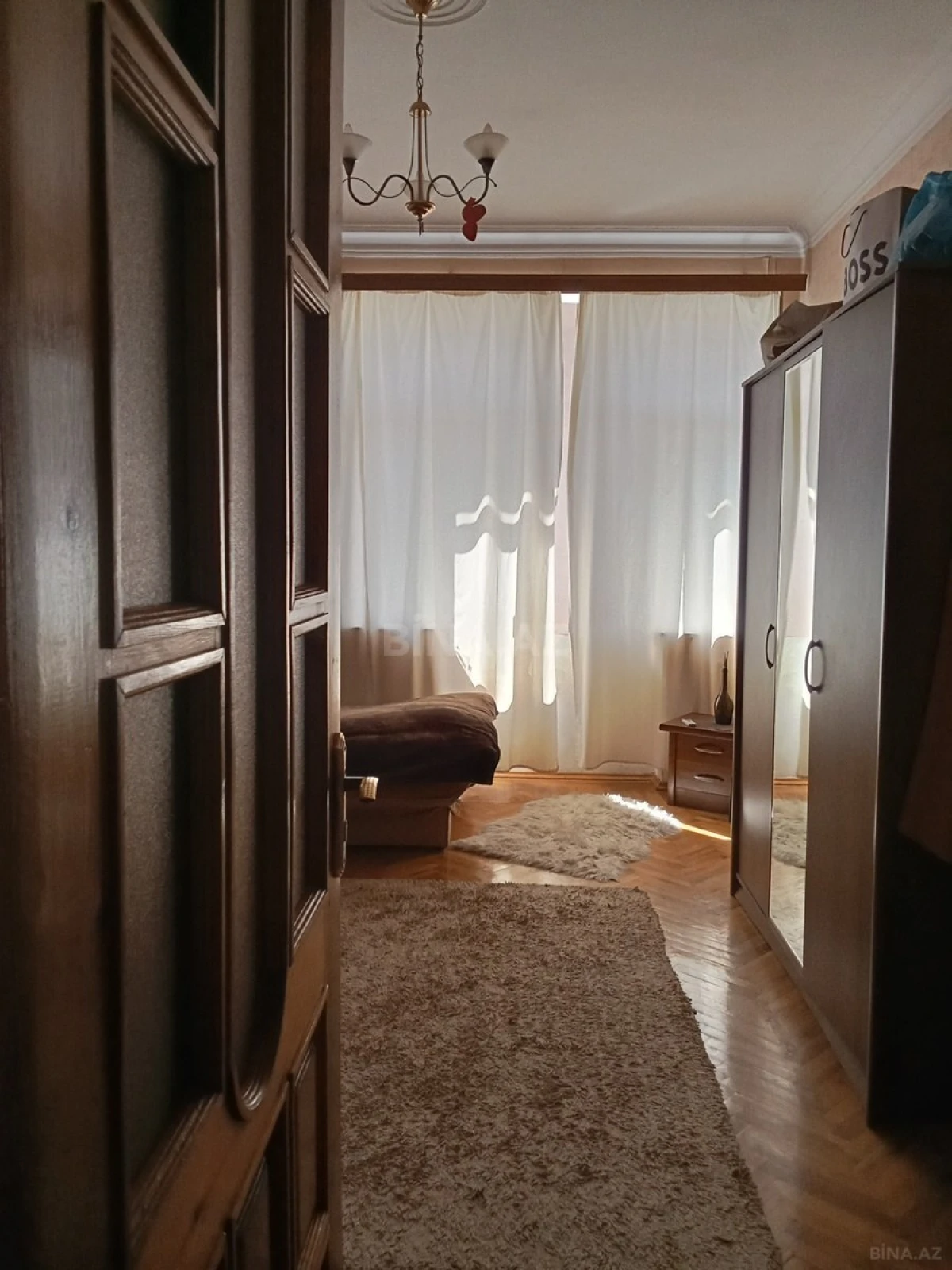 Kirayə verilir 2 otaqlı mənzil 67 m²