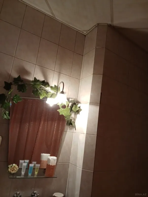 Kirayə verilir 2 otaqlı mənzil 67 m²