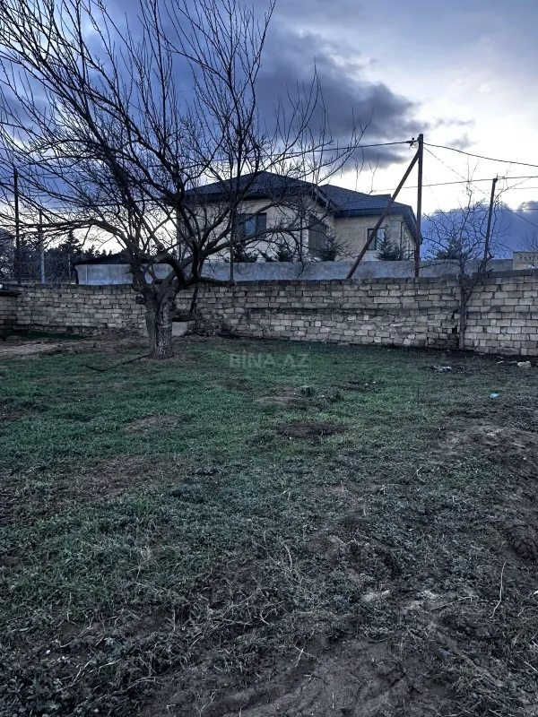 Satılır torpaq sahəsi 2 m²