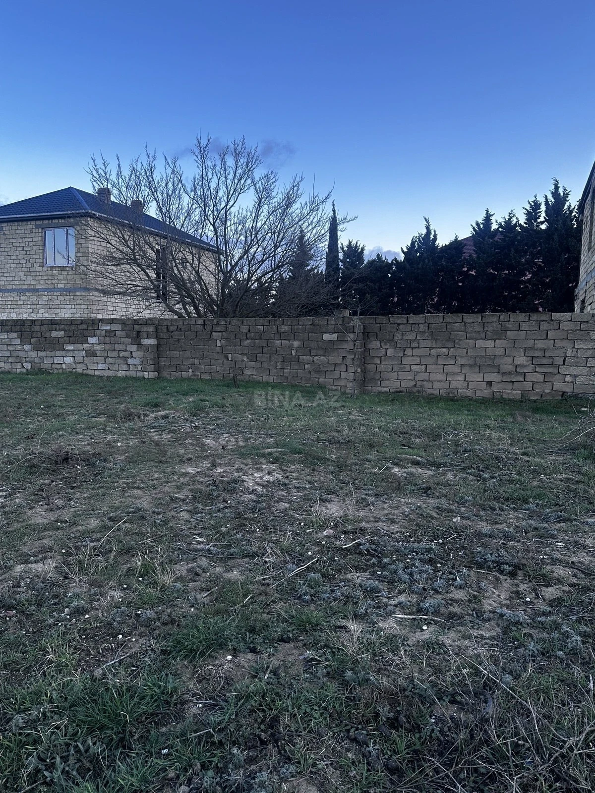 Satılır torpaq sahəsi 2 m²