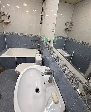 Kirayə verilir 2 otaqlı mənzil 74 m² — Bakı, Nizami 2 otaq 74.00 m²