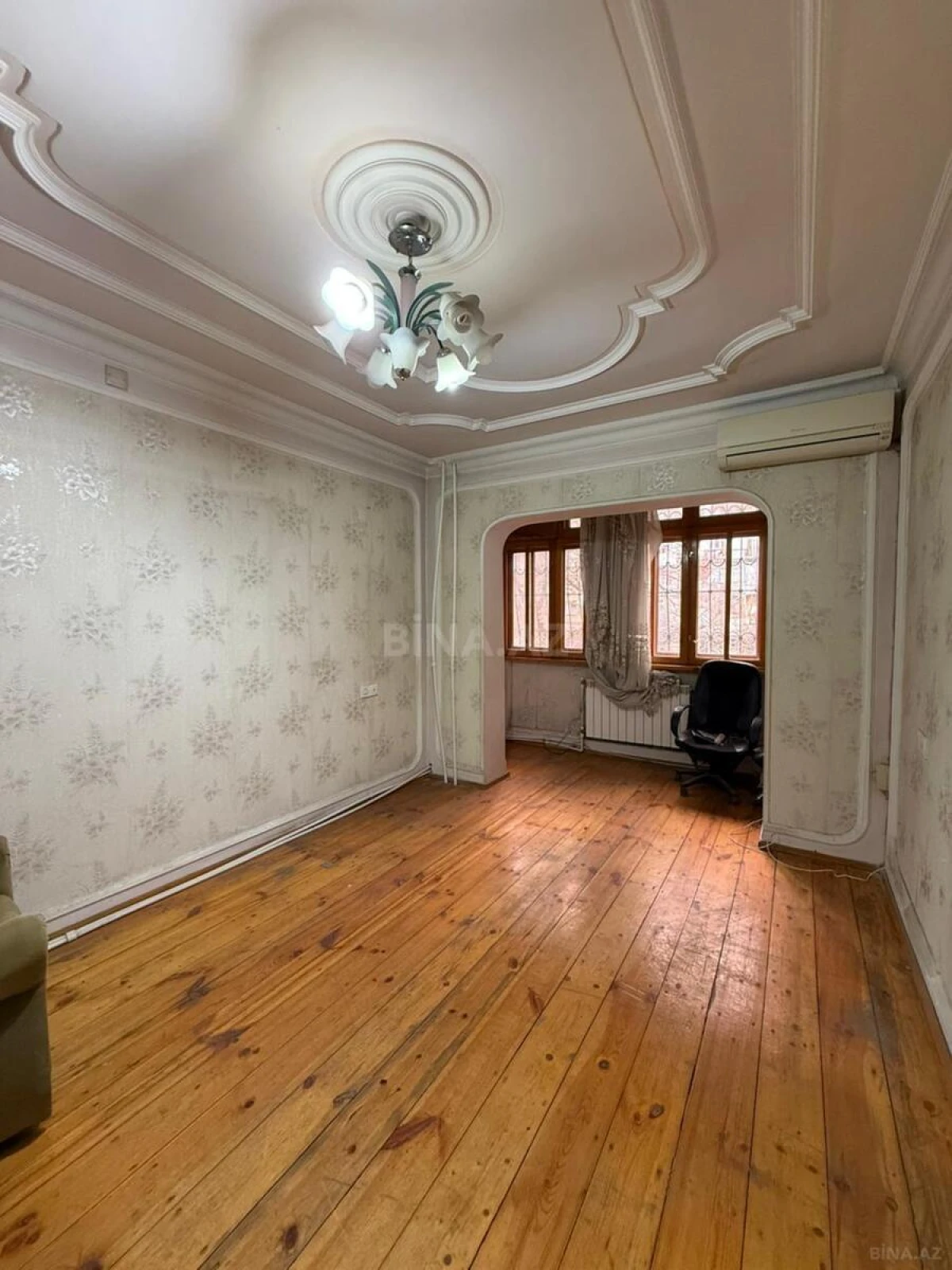 Kirayə verilir 2 otaqlı mənzil 80 m²