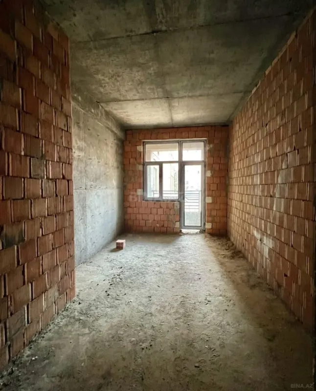 Satılır 3 otaqlı mənzil 120 m²