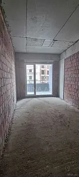 Satılır 3 otaqlı mənzil 110 m²