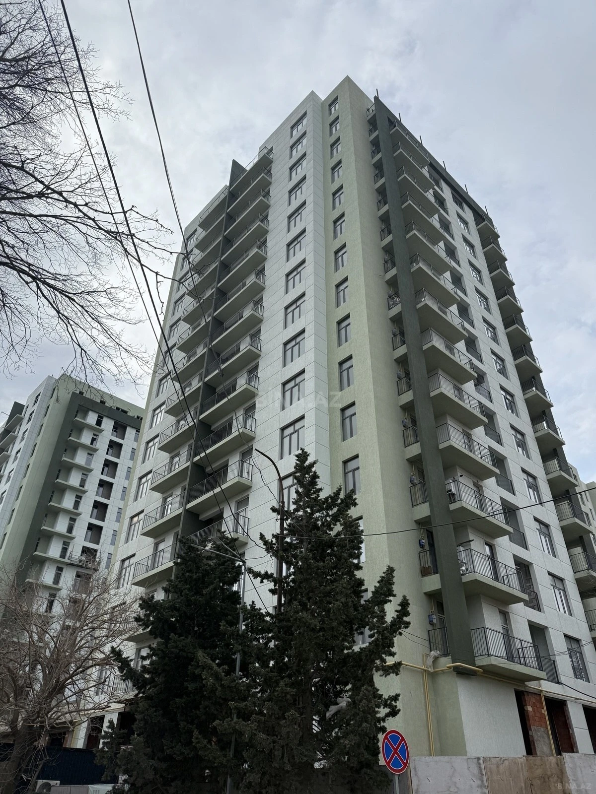 Satılır 2 otaqlı mənzil 69 m²
