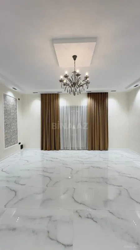 Satılır 4 otaqlı həyət evi 180 m²