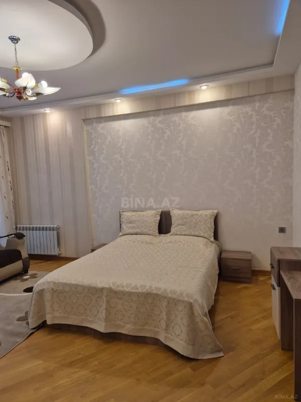 Satılır 2 otaqlı mənzil 74 m²
