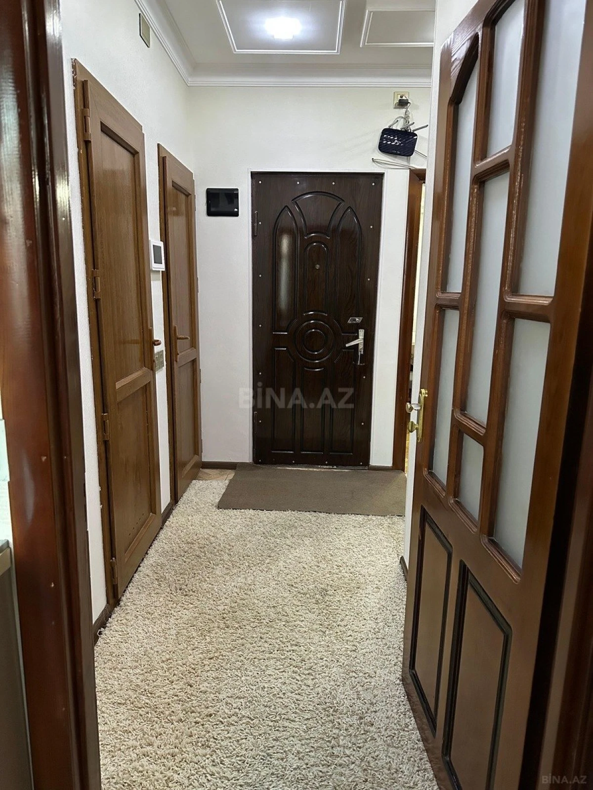 Satılır 2 otaqlı mənzil 65 m²