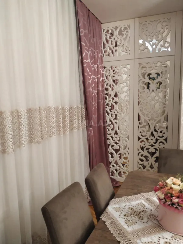 Satılır 2 otaqlı mənzil 90 m²