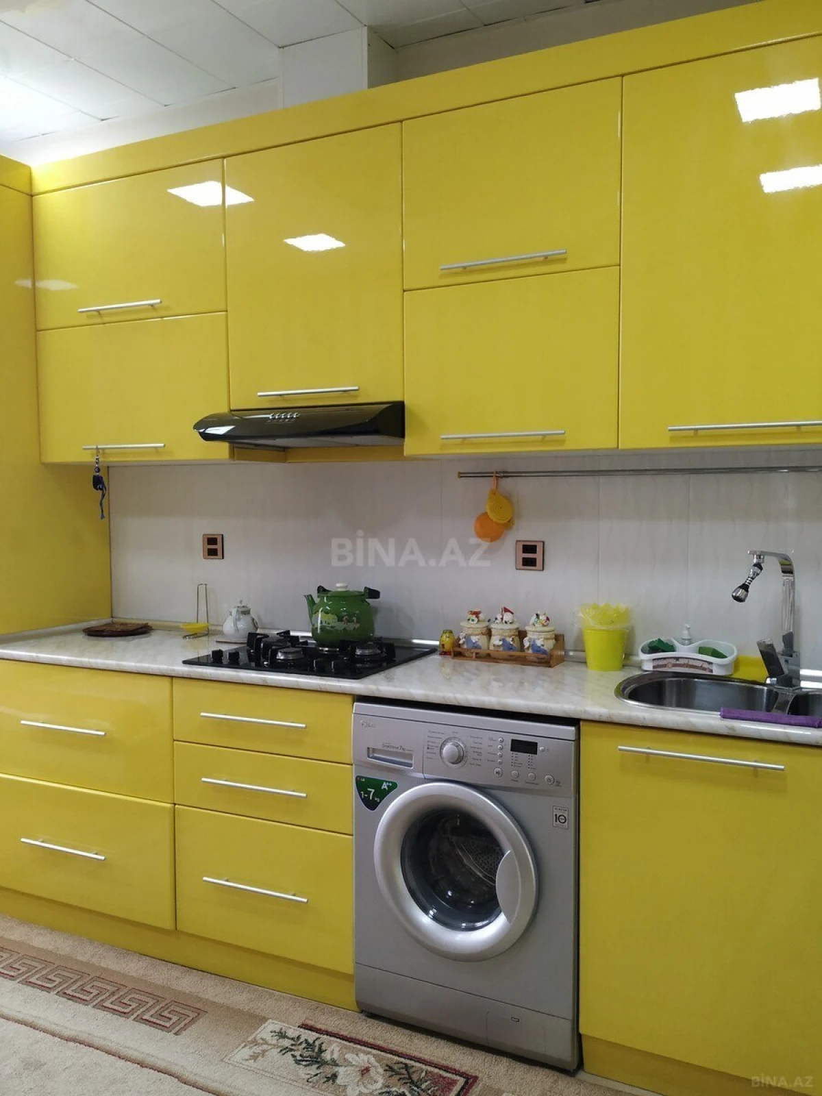 Satılır 2 otaqlı mənzil 90 m²