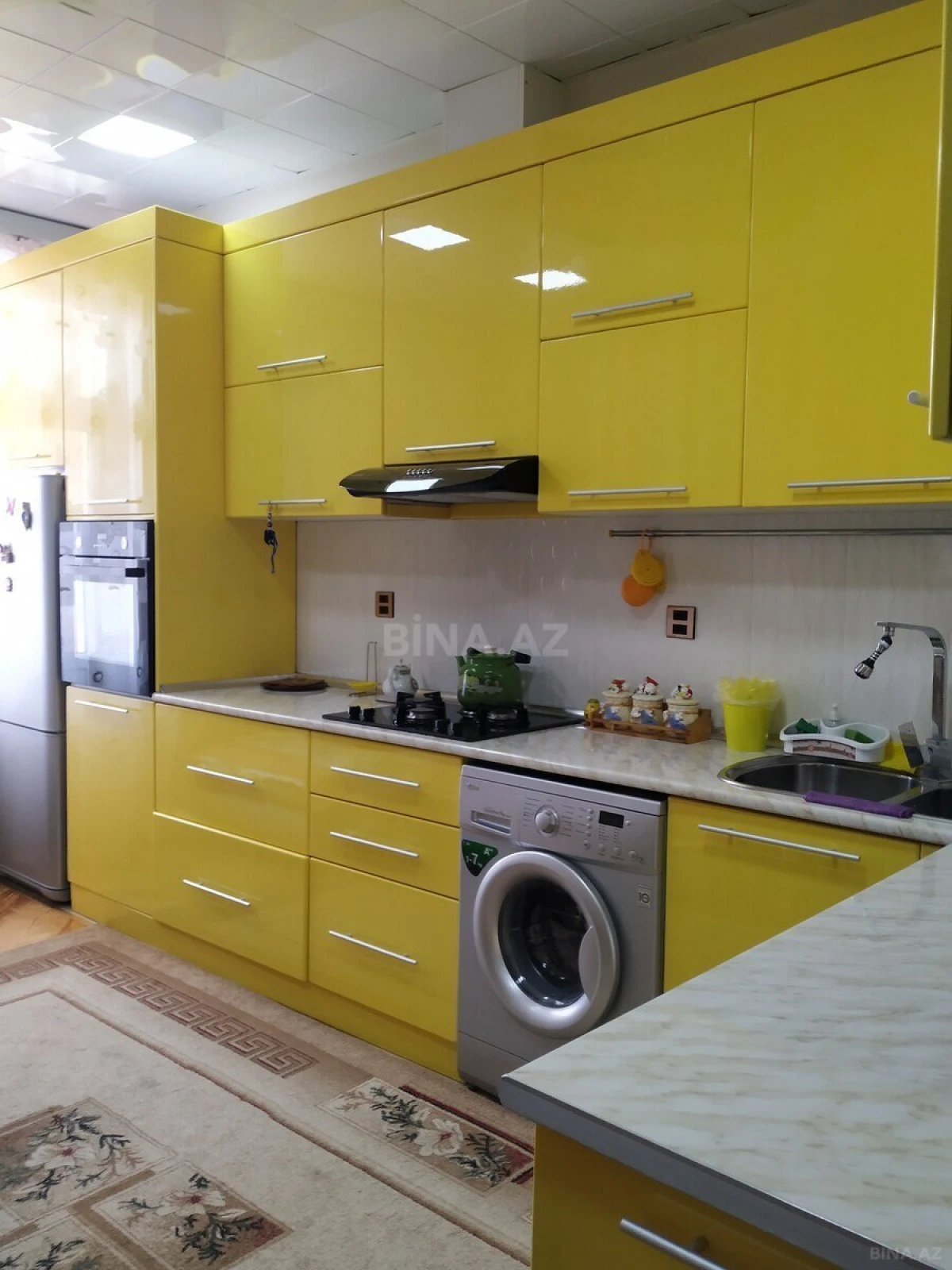 Satılır 2 otaqlı mənzil 90 m²