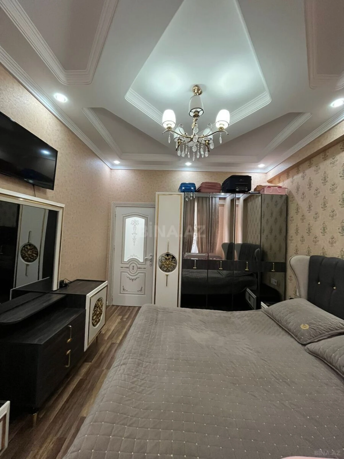 Satılır 2 otaqlı mənzil 60 m²