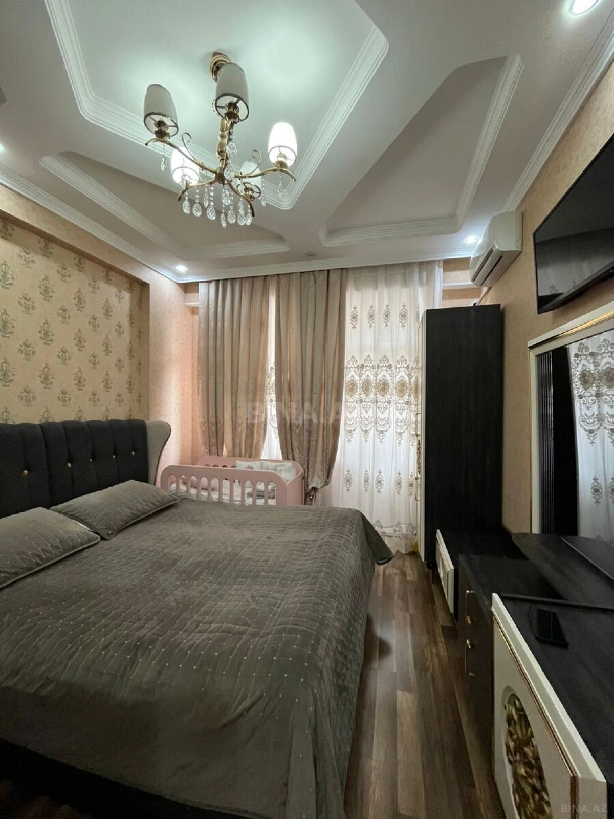 Satılır 2 otaqlı mənzil 60 m²
