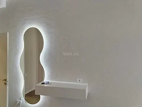 Kirayə verilir 2 otaqlı mənzil 100 m²