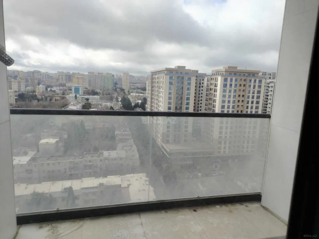 Kirayə verilir 2 otaqlı mənzil 100 m²