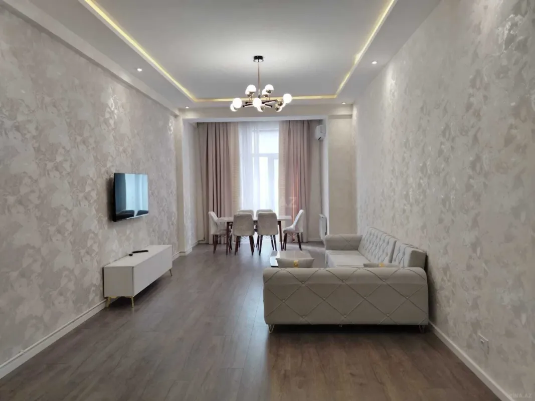 Kirayə verilir 2 otaqlı mənzil 100 m²