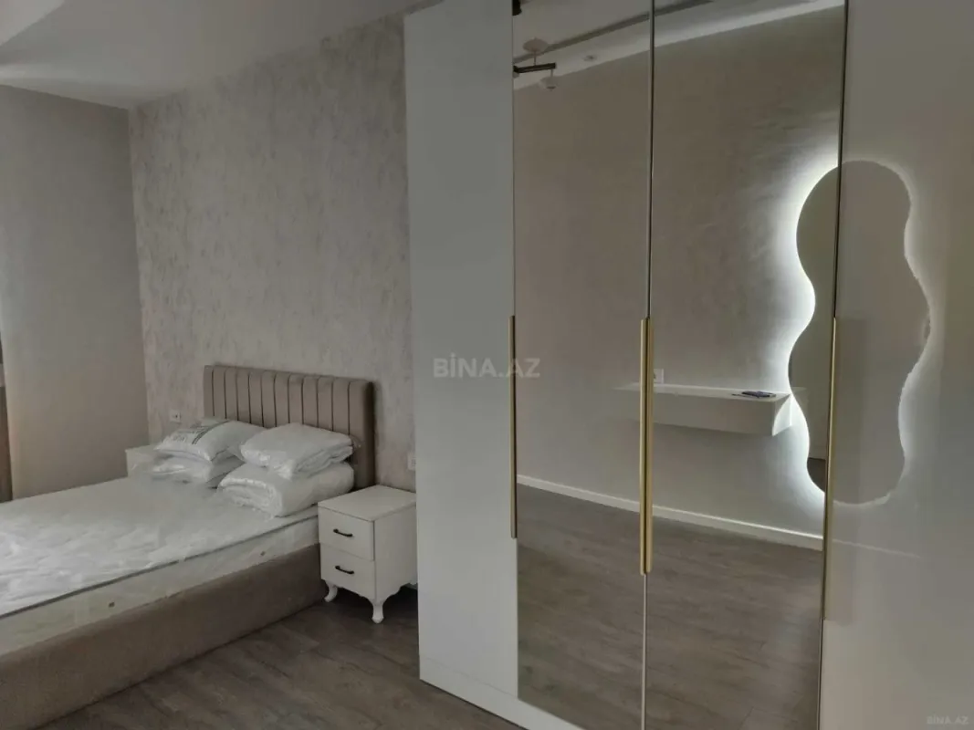 Kirayə verilir 2 otaqlı mənzil 100 m²