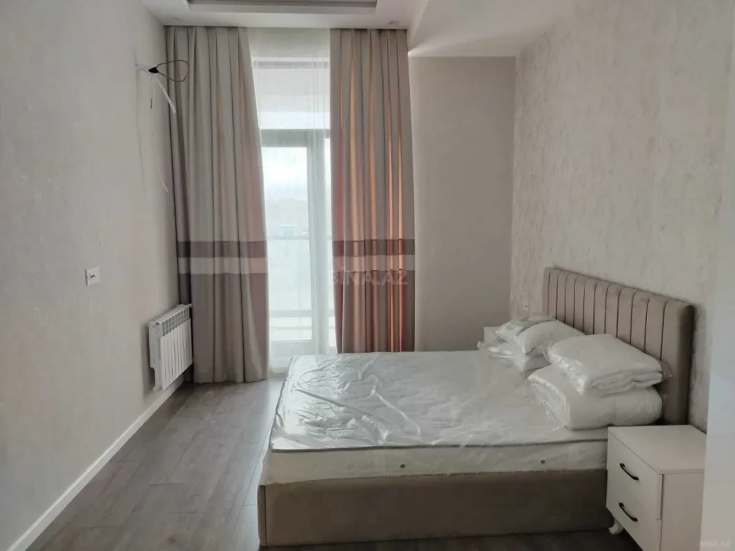 Kirayə verilir 2 otaqlı mənzil 100 m²