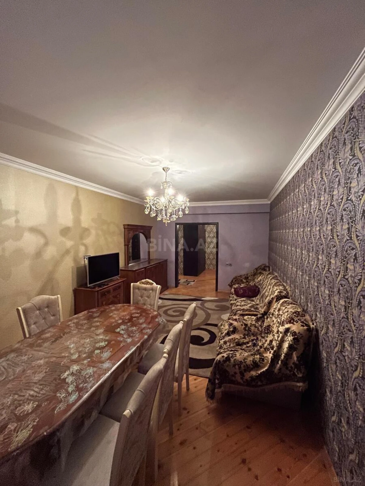 Kirayə verilir 3 otaqlı mənzil 115 m²