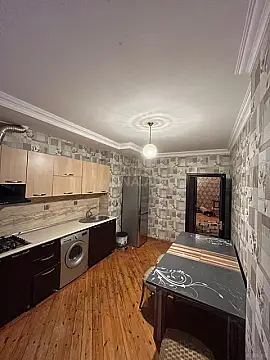 Kirayə verilir 3 otaqlı mənzil 115 m²