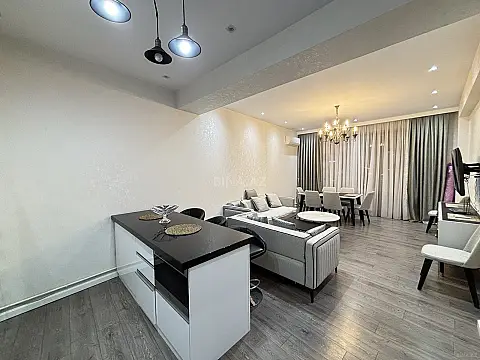 Kirayə verilir 3 otaqlı mənzil 100 m²
