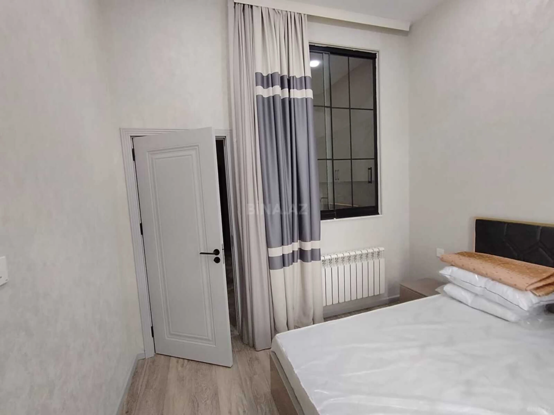 Kirayə verilir 2 otaqlı mənzil 75 m²