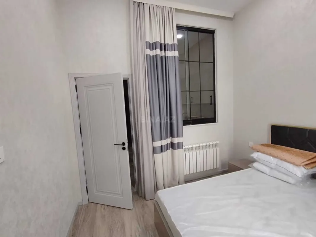 Kirayə verilir 2 otaqlı mənzil 75 m²