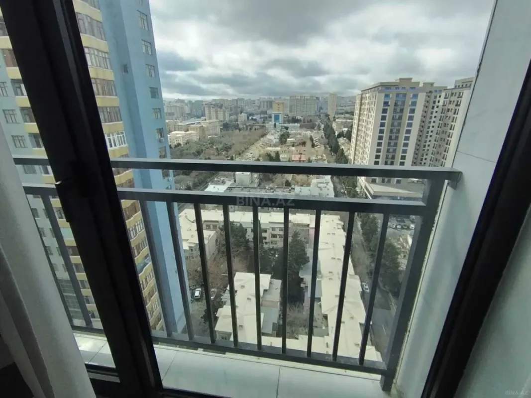 Kirayə verilir 2 otaqlı mənzil 75 m²