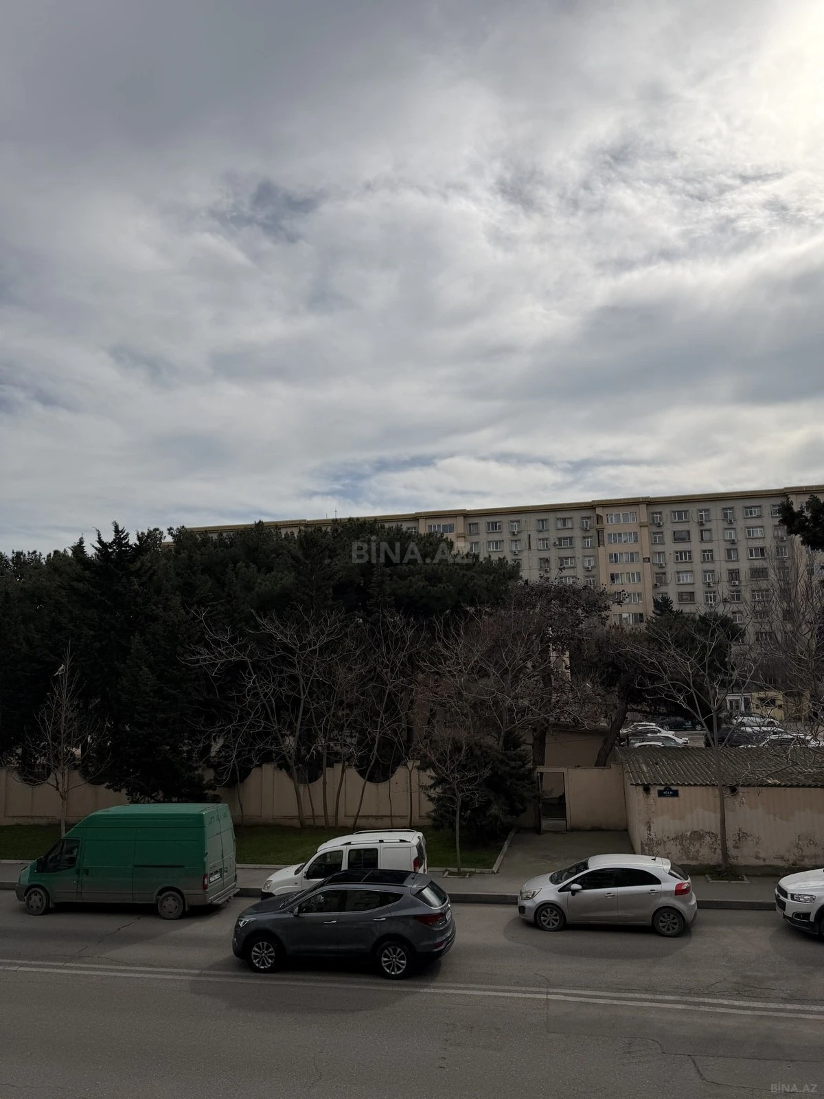 Satılır 3 otaqlı mənzil 70 m²