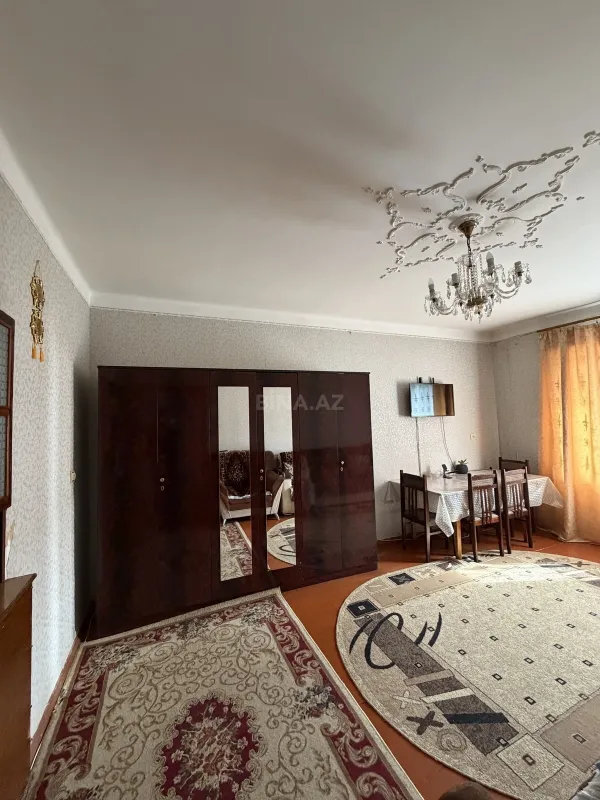 Satılır 3 otaqlı mənzil 70 m²