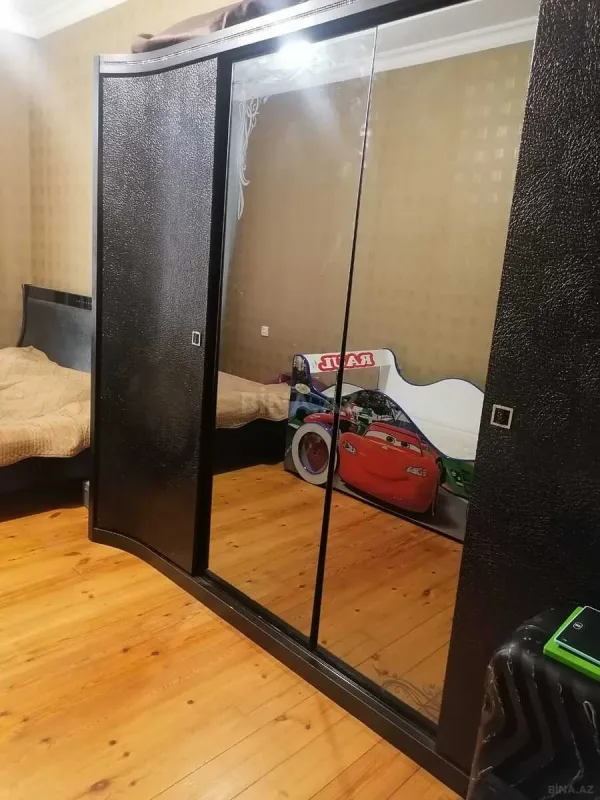 Kirayə verilir 2 otaqlı mənzil 100 m²