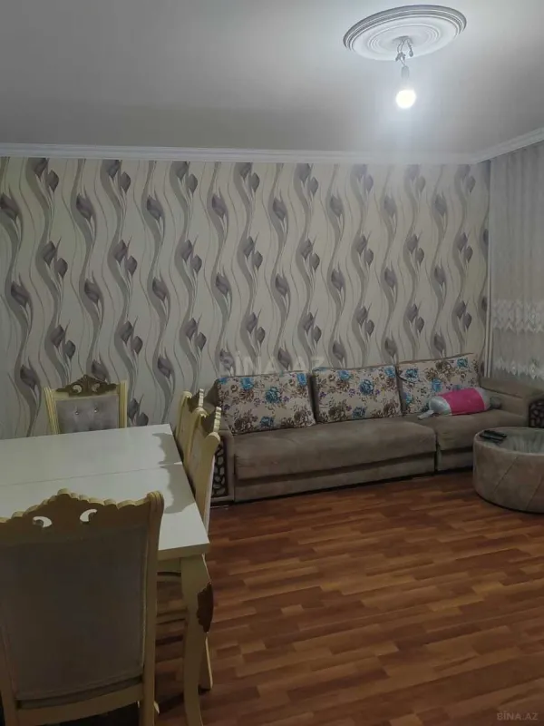 Satılır 4 otaqlı mənzil 95 m²