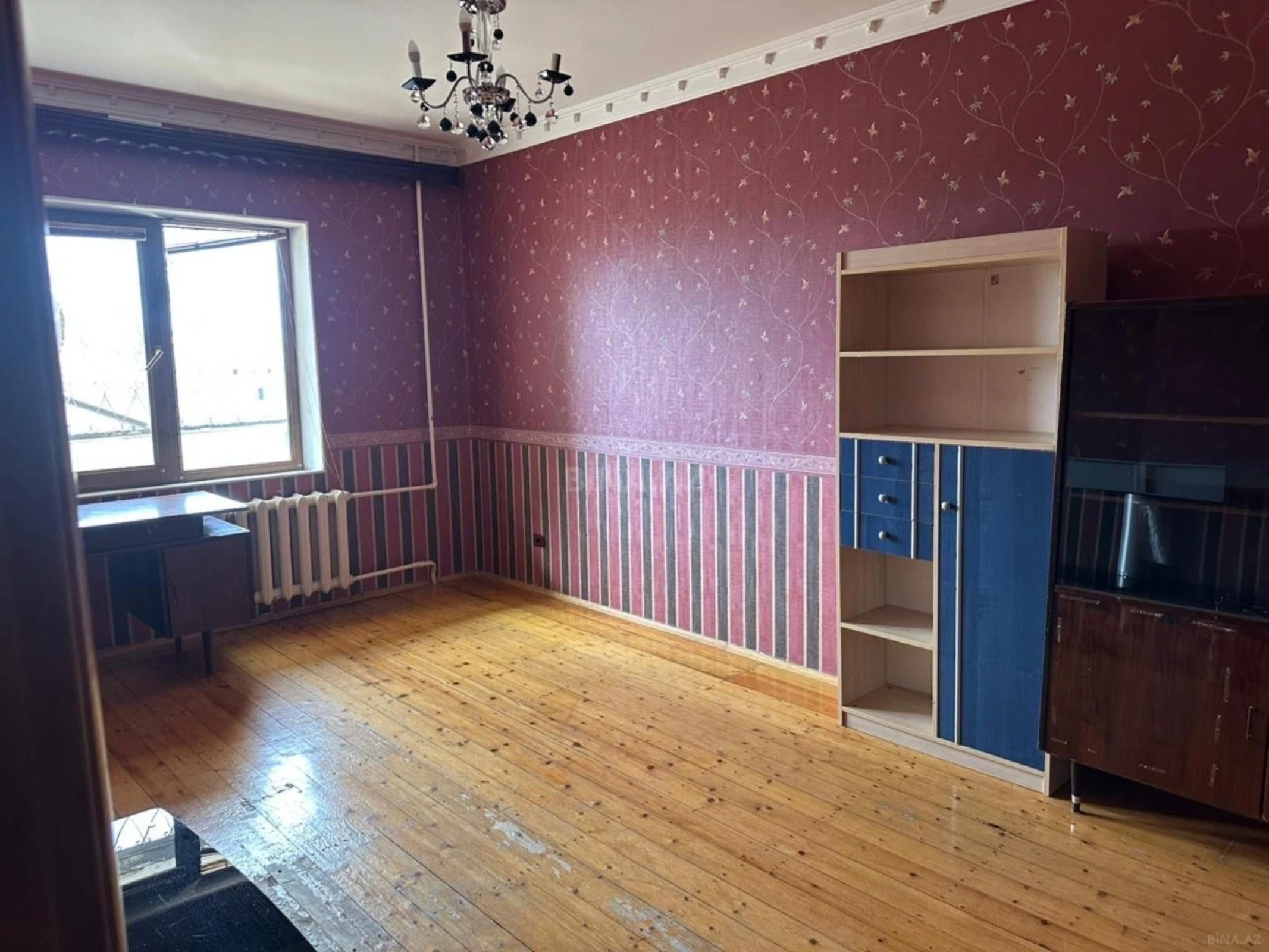 Satılır 4 otaqlı mənzil 81.4 m²