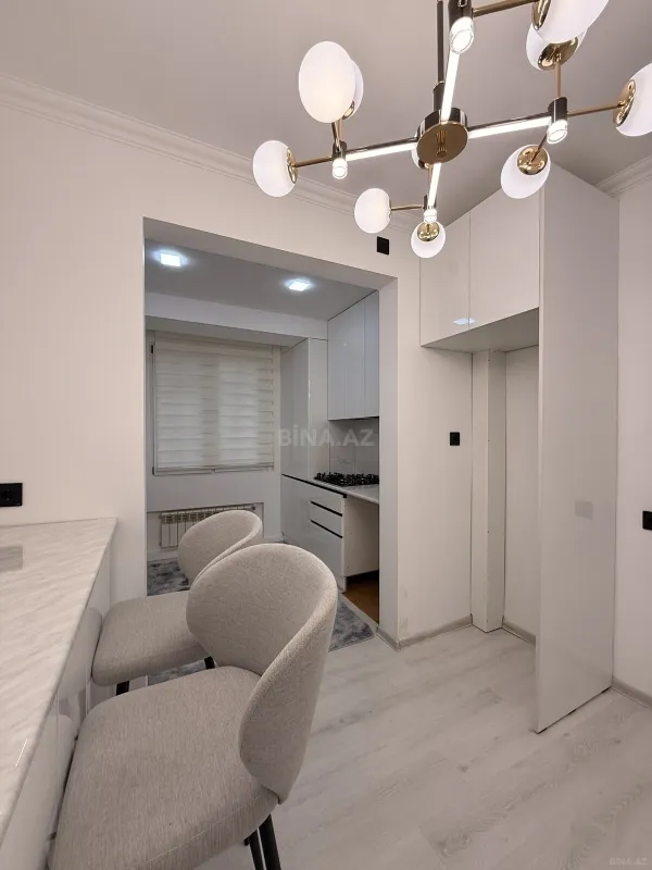 Satılır 2 otaqlı mənzil 65 m²