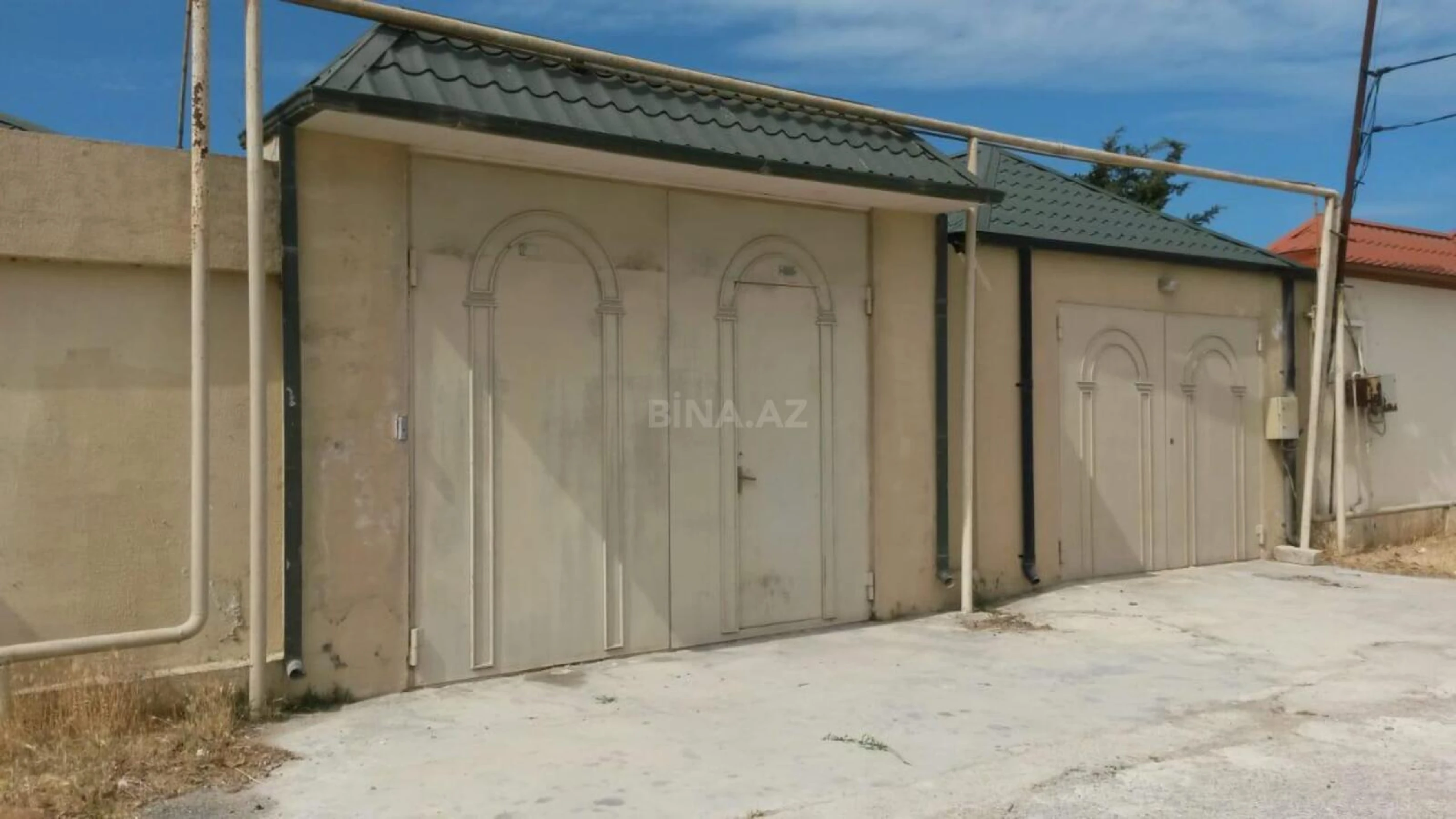 Satılır 5 otaqlı həyət evi 205 m²