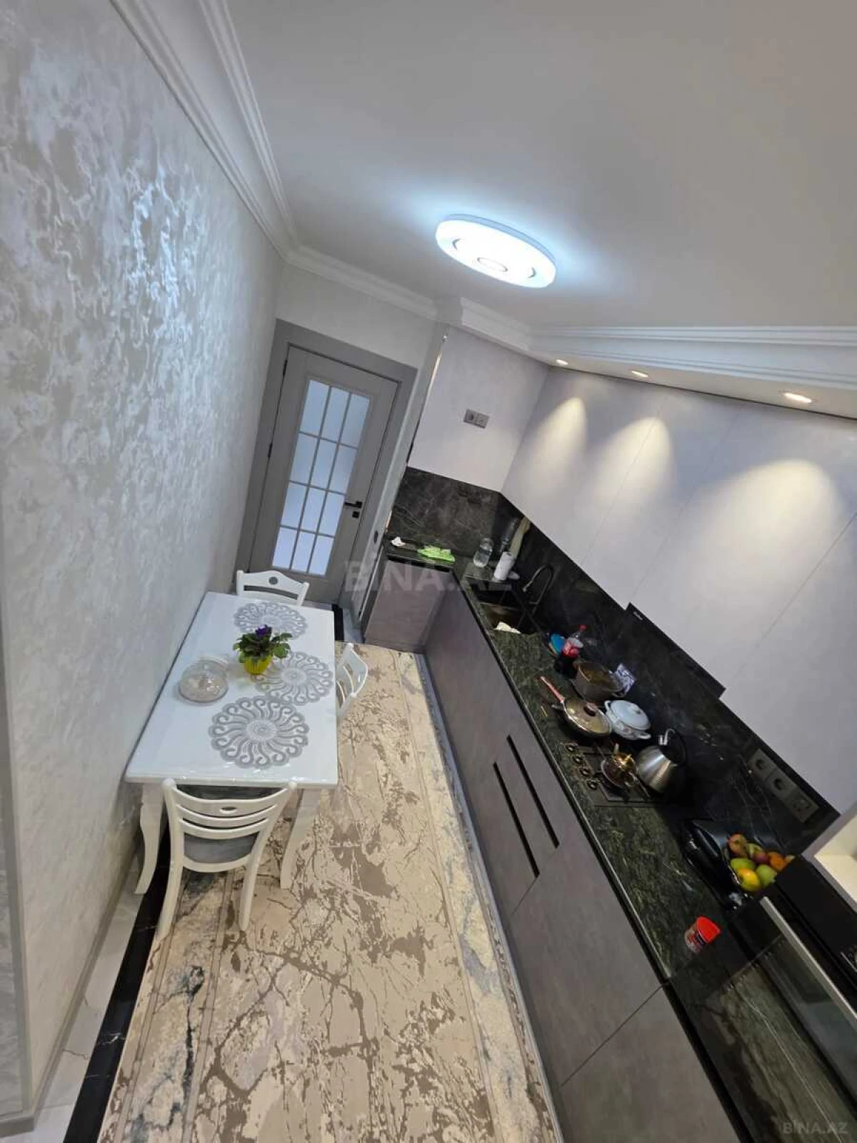 Satılır 3 otaqlı mənzil 70 m²