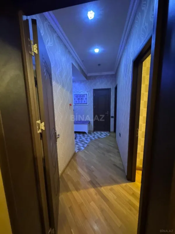 Kirayə verilir 2 otaqlı mənzil 82 m²