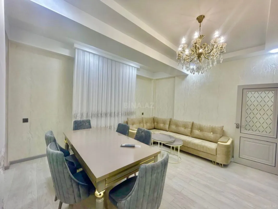 Satılır 2 otaqlı mənzil 80 m²