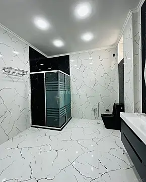 Kirayə verilir 6 otaqlı həyət evi 320 m²